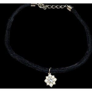 Vintage Avon Victorian Gothic Rhinestone Pendant Necklace On Velour Cord